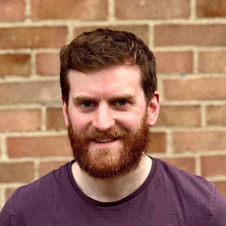 Iain Duncan headshot